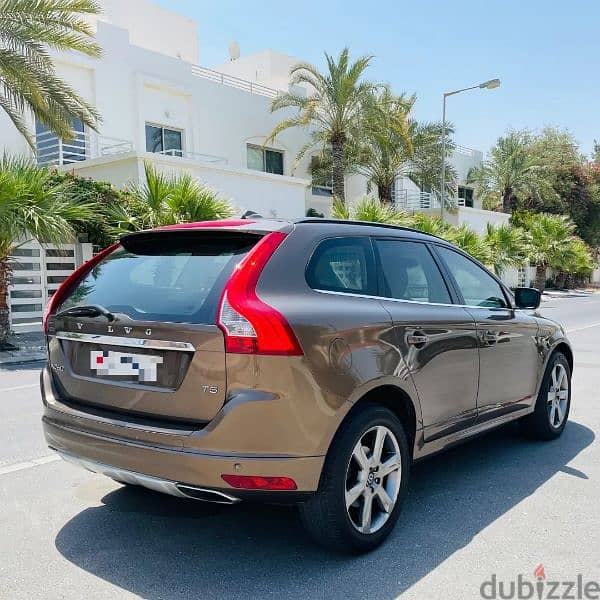 Volvo XC60 2014 model fully agent maintained for sale 10