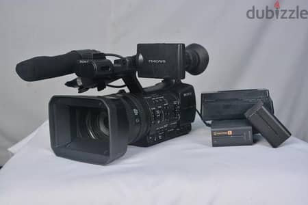 Sony HXR-NX5U NXCam Professional Video Camera For Sale. (Urgent)