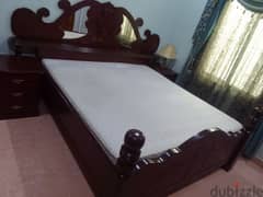 يوجد سرير حطب صناعة بحرينيھ بحالة ممتازة ونظيف سعر ٥٠دينار 0