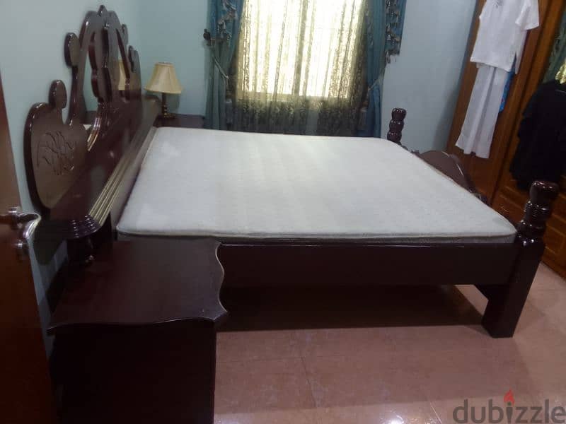 يوجد سرير حطب صناعة بحرينيھ بحالة ممتازة ونظيف سعر ٥٠دينار 1