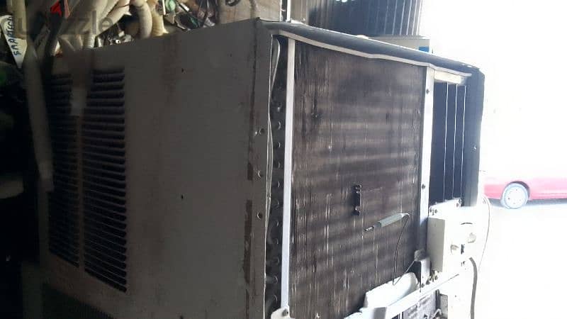 2 ton window Ac for sale good condition good six months warranty 2