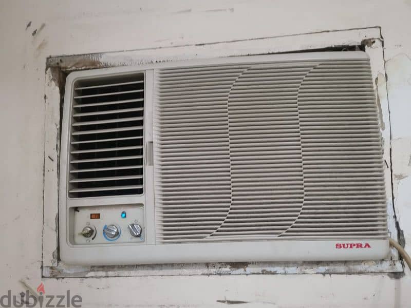 2 ton window Ac for sale good condition good six months warranty 3
