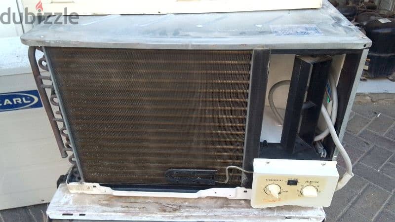 2 ton window Ac for sale good condition good six months warranty 7