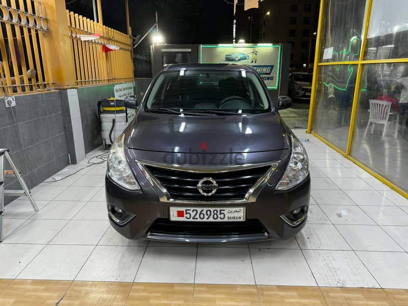 Nissan Sunny 2018 Very low millage single owner 0