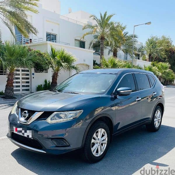 Nissan X-Trail 2016 model well maintained for urgent sale. . . 9