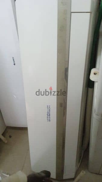 2 tun split ac GREE and SMARTECH for sale with fixing. . 1