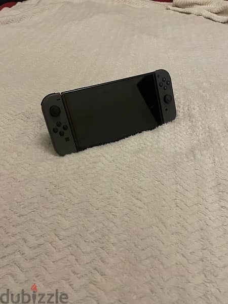 Nintendo Switch OLED + Carrying Case 5