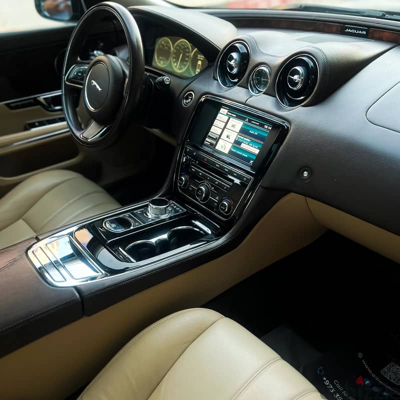 Jaguar XJ 2015 6