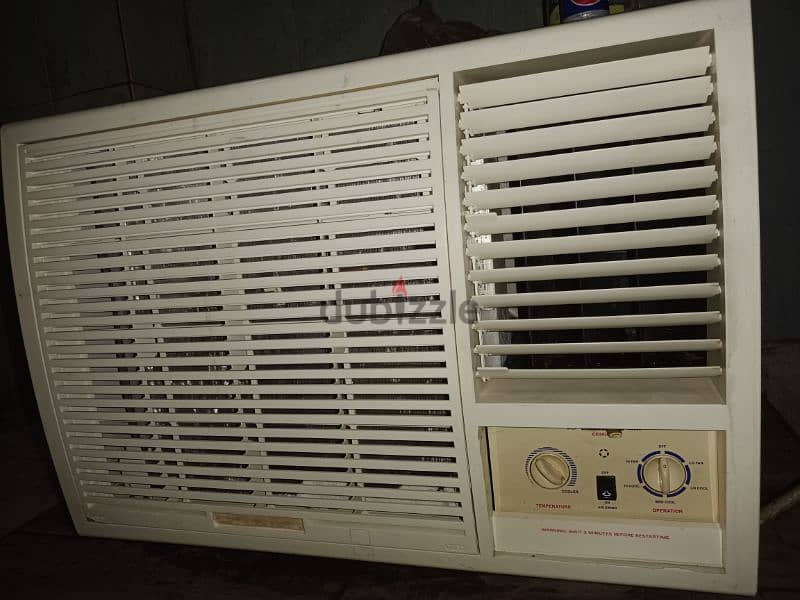 window AC for sale with fixing 1