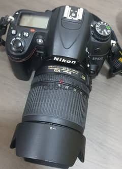 Nikon  D 7000