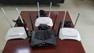 3 tp-link & 1 d-link wifi 6