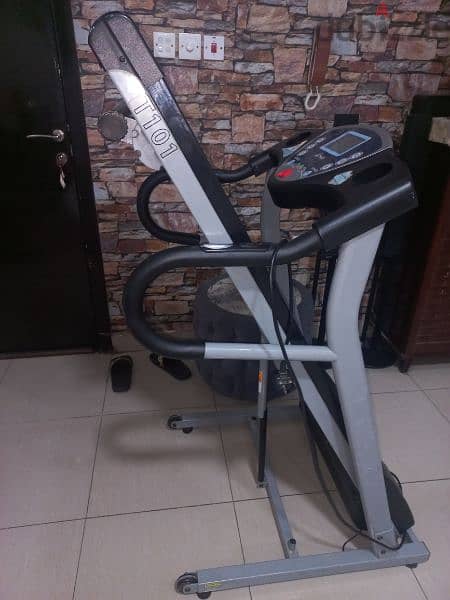 Treo fitness treadmill 1