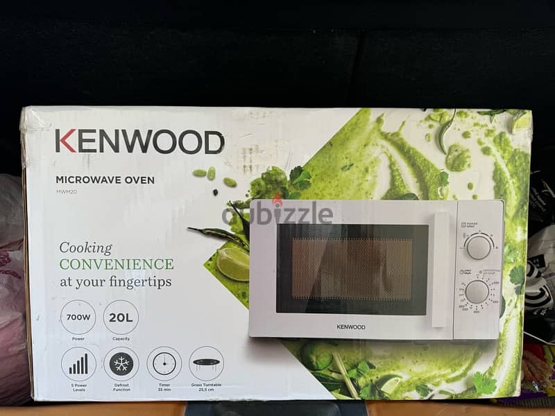 brand new microwave 1