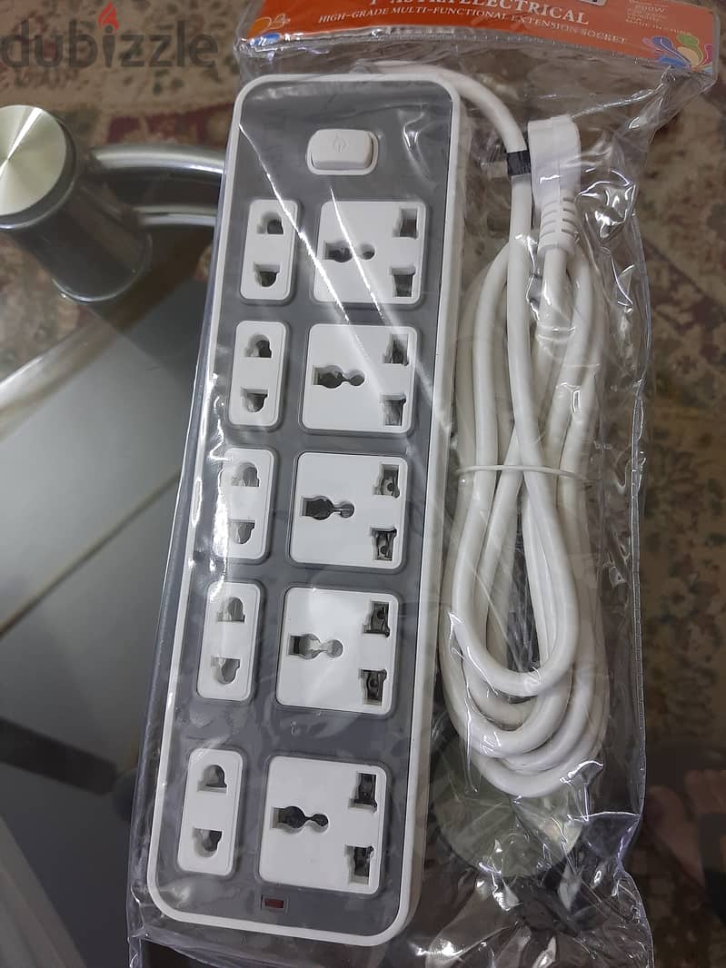 Brand New extension socket (10 socket) 1