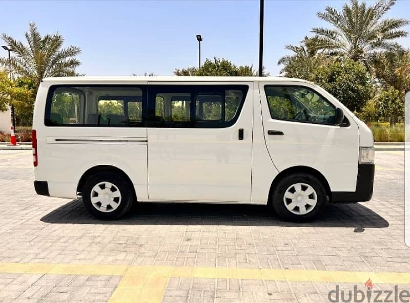 For Rent Toyota Bus 33112737 للإيجار باص 1