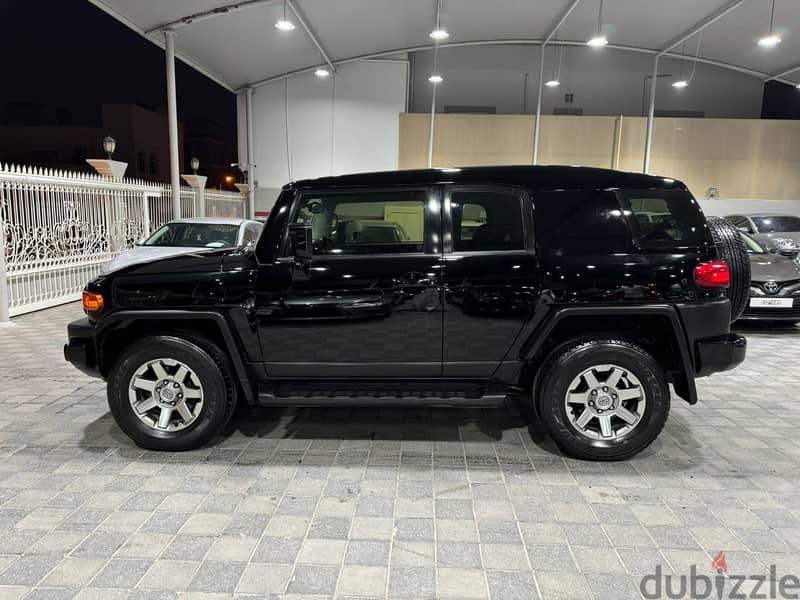 Toyota FJ Cruiser 2016 3