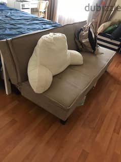 Sofa bed in excellent condition for sale. 60bd 0