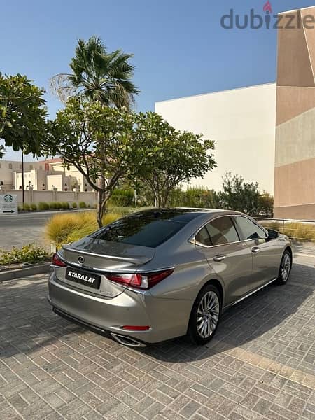 Lexus ES-Series 2023 6