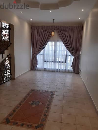 For rent vary elegant villa in A'ali 36677314