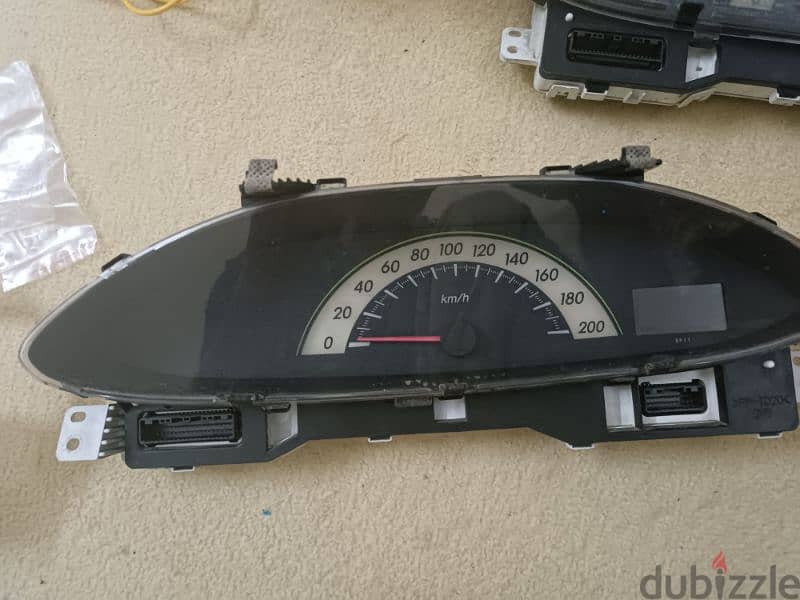 Toyota Yaris Speedometer 1