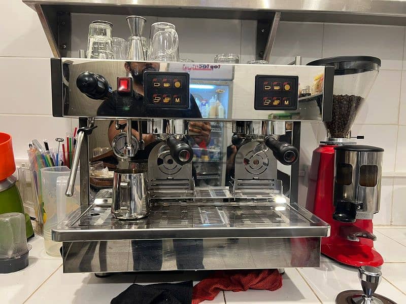 Comercial use Coffee machine for sale with coffee grinder 1