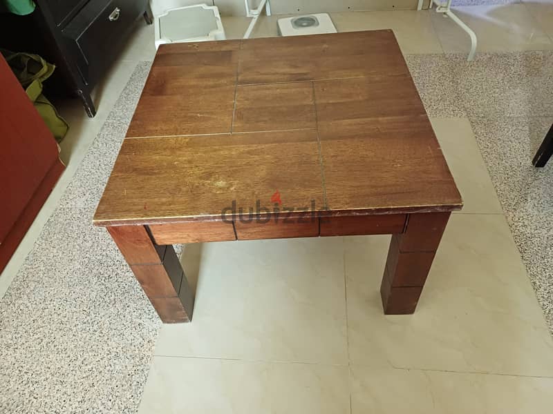 Solid wood table. 5bd (made in Malaysia) 2