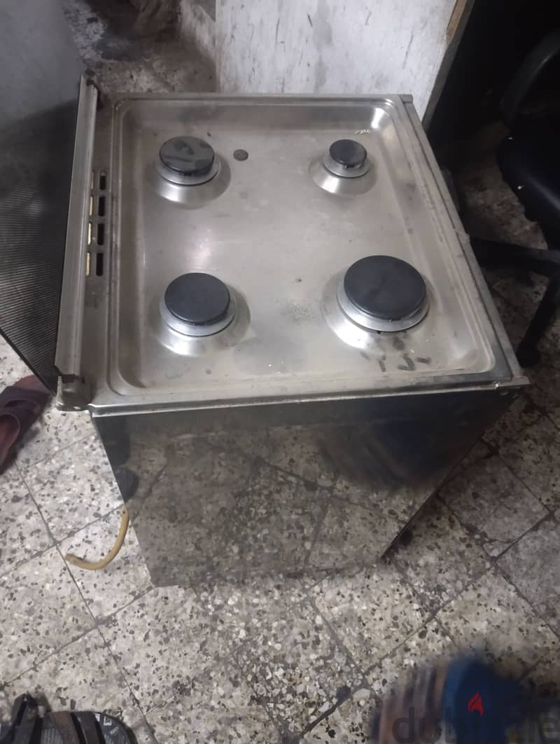 I want to slae stove good condition only spark switch not working 4