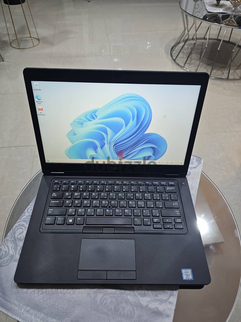 Dell laptop core i5 8th 8gb 256gb 1