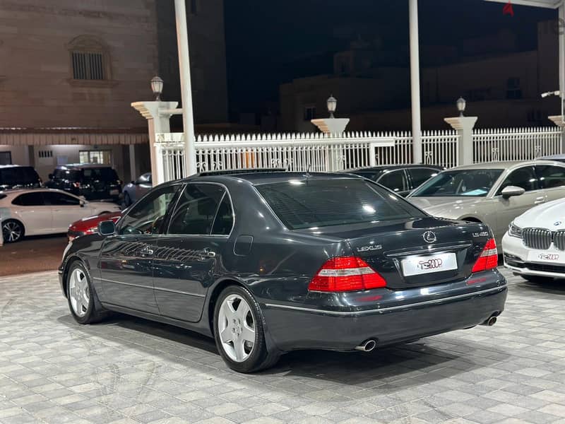 Lexus LS-Series 2005 11