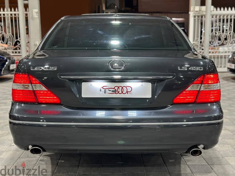 Lexus LS-Series 2005 12