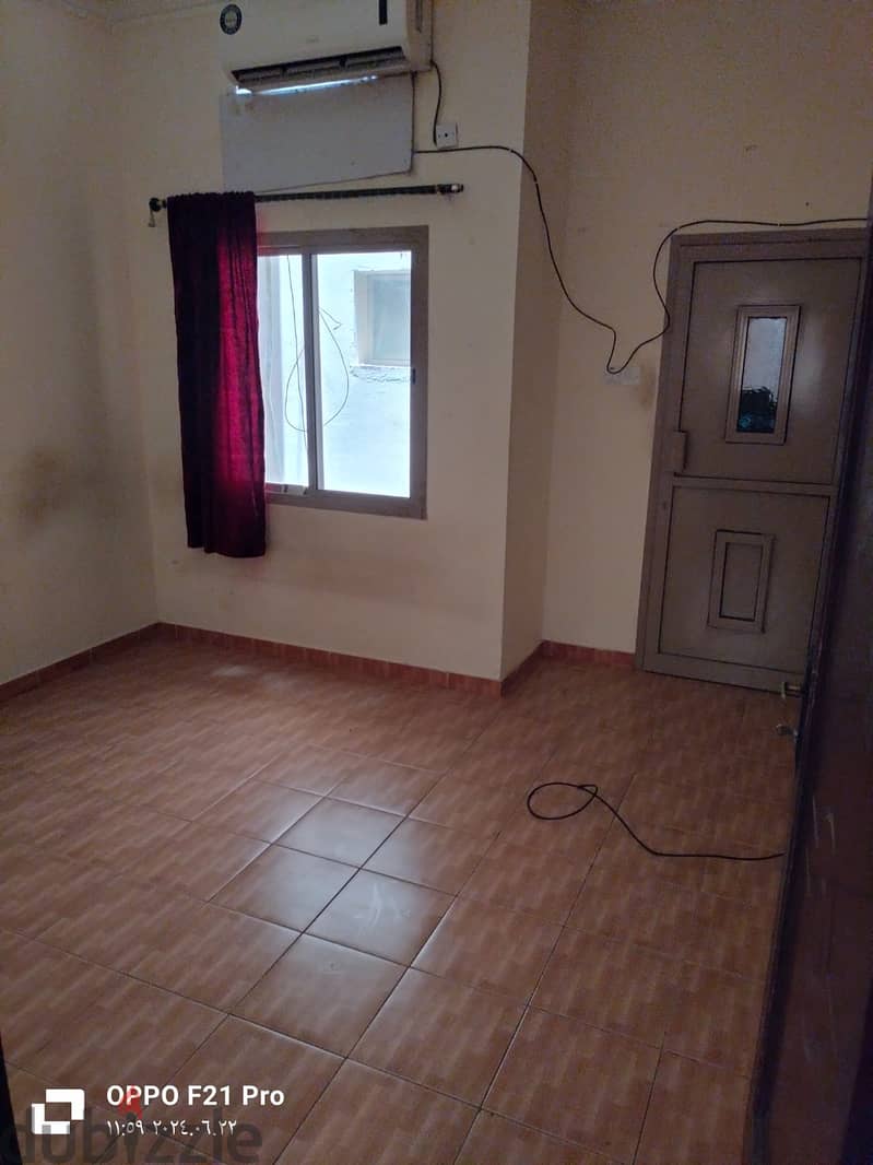 flat for rent in salmanya near to salmanya hospital 0