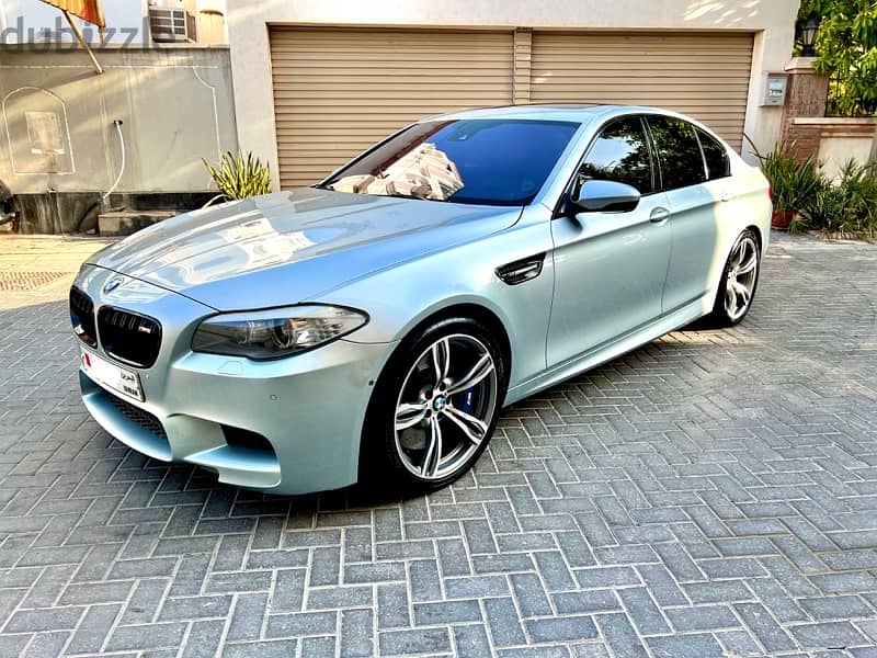 BMW M5 F10 4.4L Twin Turbo 1