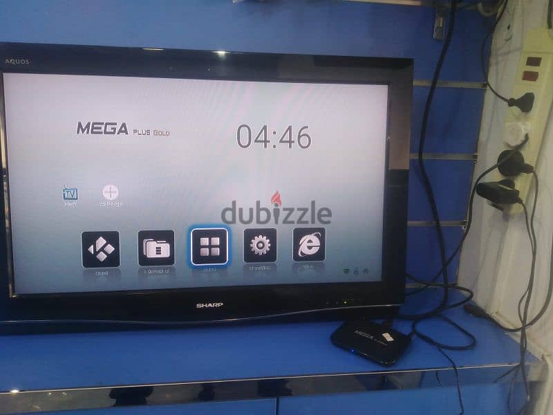 Sharp LCD with Smart Android Box 7