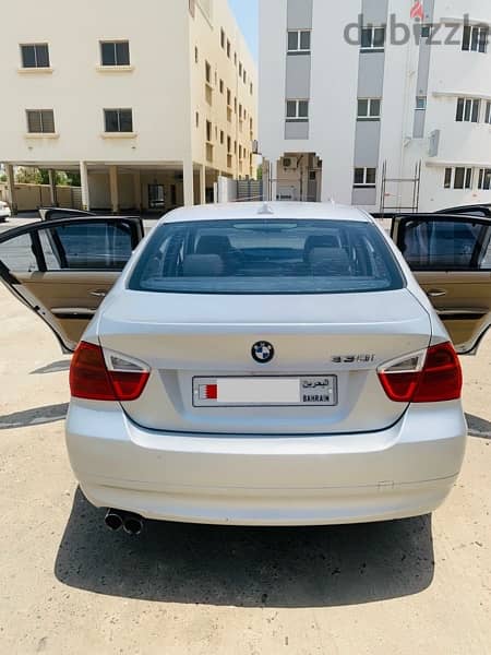 Timless BMW 330i 2007 3