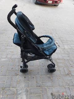 stroller 0