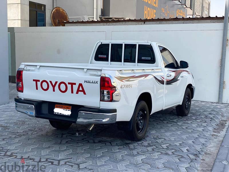 Toyota Hilux 2023 5