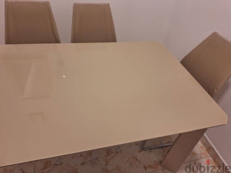 six seater dining table 2