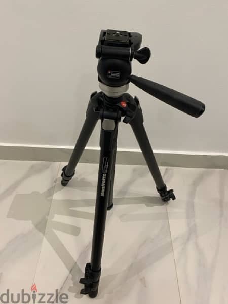 Manfrotto 055XDB tripod legs with 390RC2 pan/tilt head 0