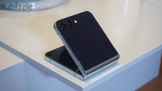 Samsung Galaxy Z Flip 5 - 5G 256GB Black very less used UNDER WARRANTY
