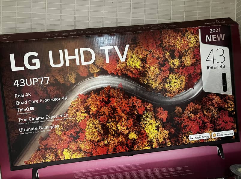 LG 43" UHD TV + Magic Remote 1