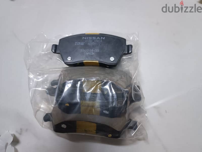 Nissan Micra - Disc Brake pads & Spark plug - original 1