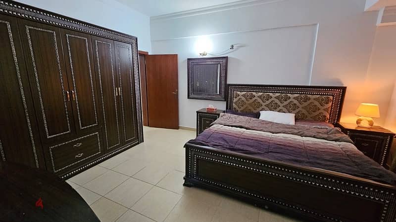 Fully Furnished 2 bedroom Flat 3