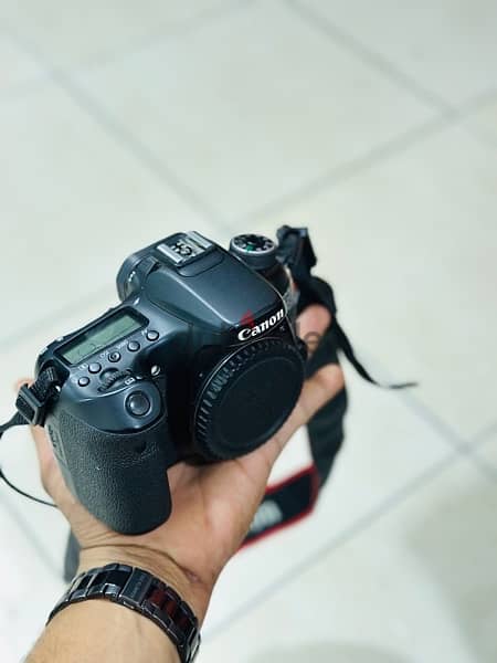 CANON EOS 70D 5