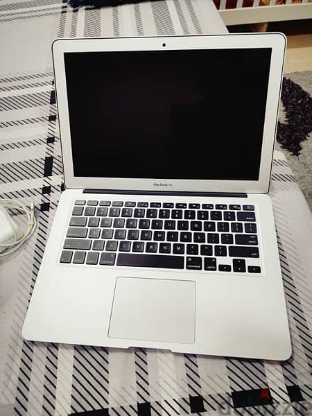 للبيع MacBook Air 0