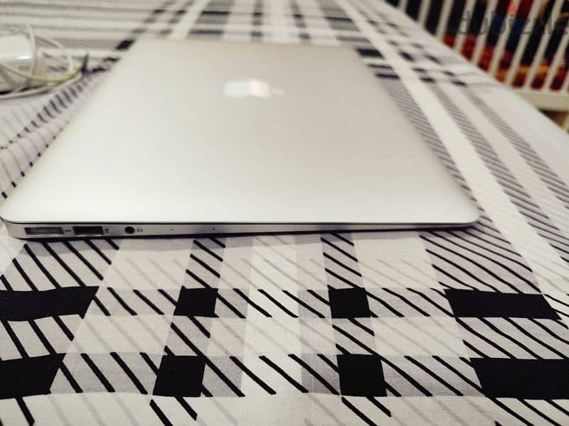 للبيع MacBook Air 3