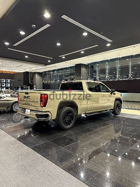 GMC Sierra Model 2022 4