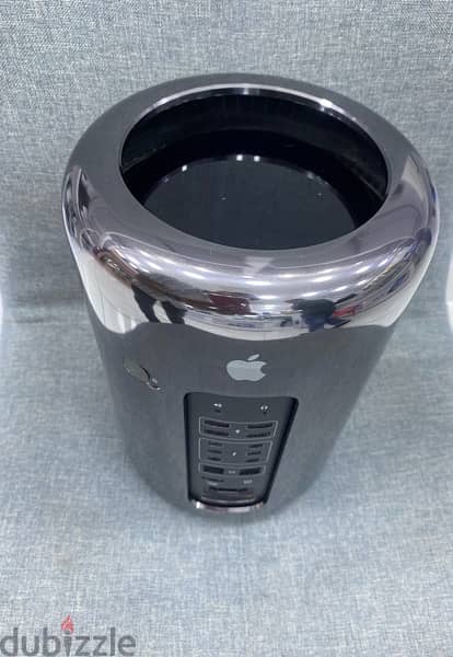 Used Mac Pro Cylinder 64GB Ram 2TB 1