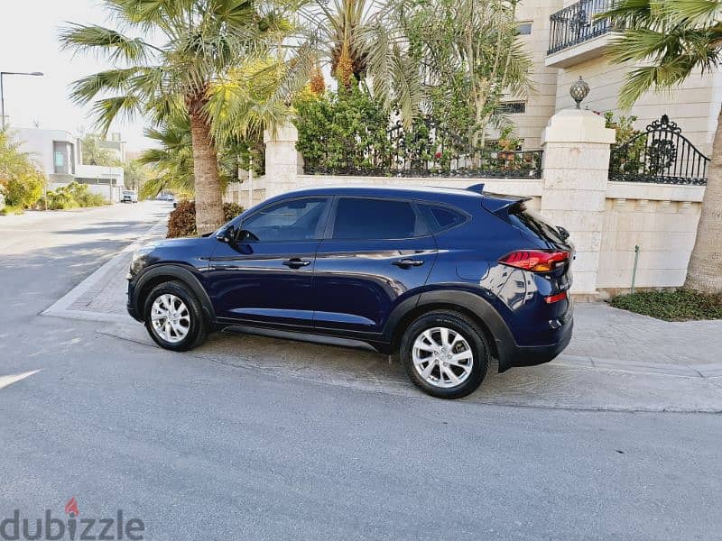 HYUNDAI TUCSON lifetime warranty first owner zero accidents 119000km 2