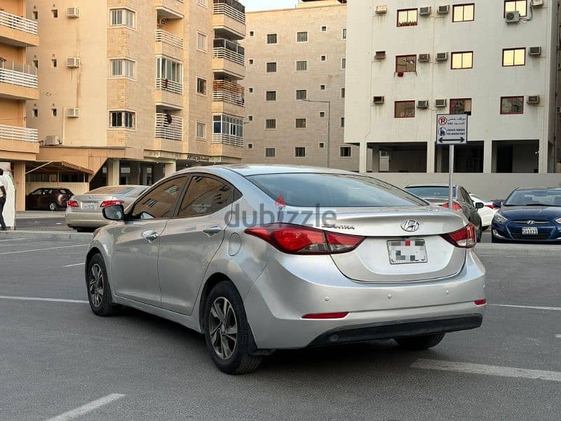 Hyundai Elantra 2016 agent Bahrain 1