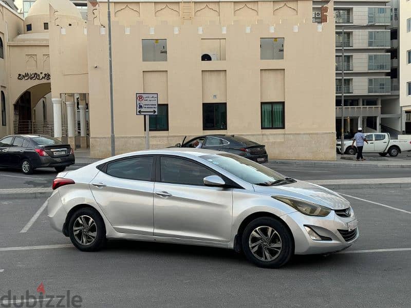 Hyundai Elantra 2016 agent Bahrain 6